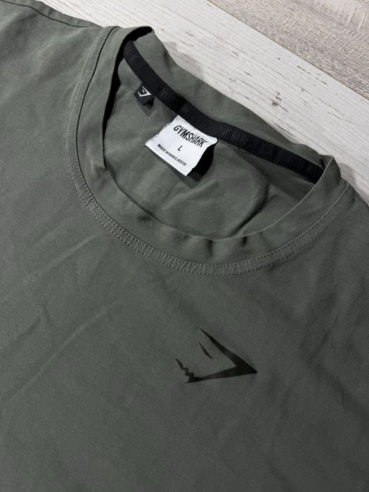 Футболка GymShark хакі спортивна трекінгова футболка тактична outdoor