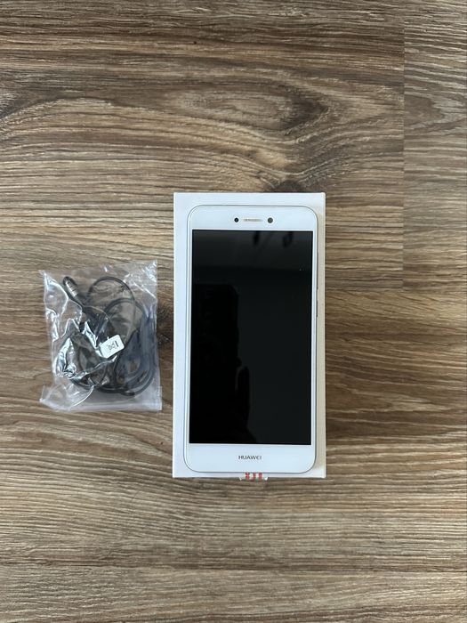 Huawei P9 lite 2017 w pełni sprawny, nieuszkodzony