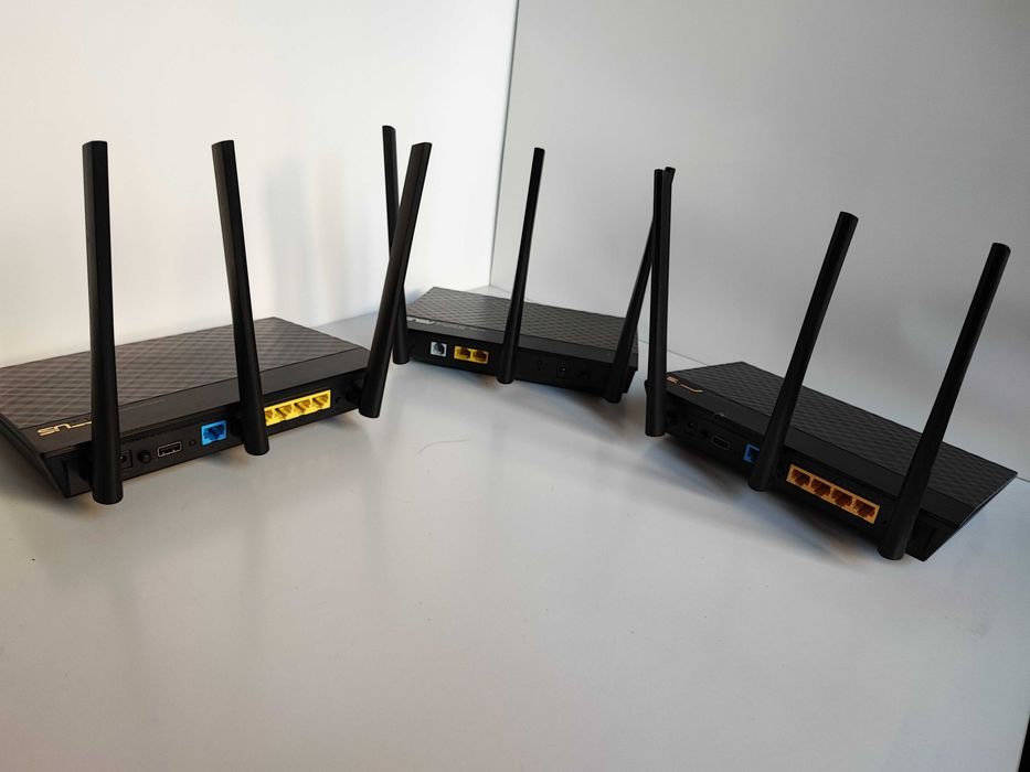 Лот! Продаж роутерів Asus, Велика кількість