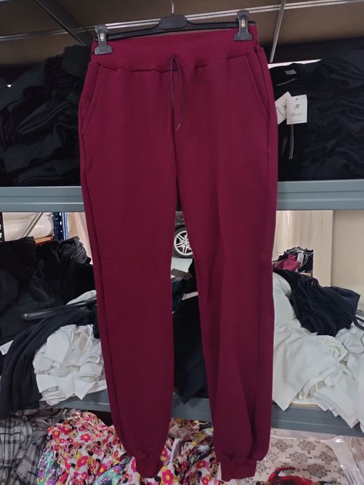 Calças cardadas 5,50 euros                         só para REVENDA