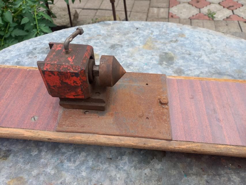 Станок по дереву. Самодельный.