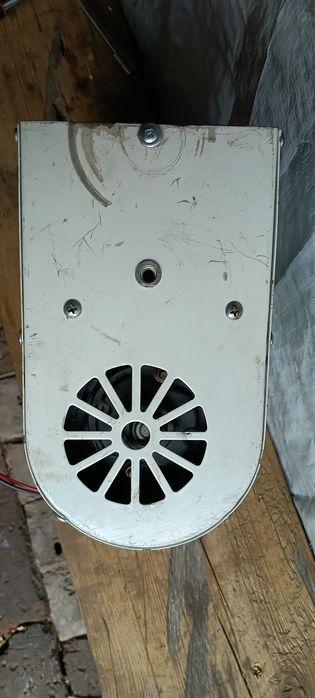 Дополнительный обогреватель салона