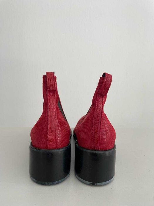 Sztyblety damskie czerwone.