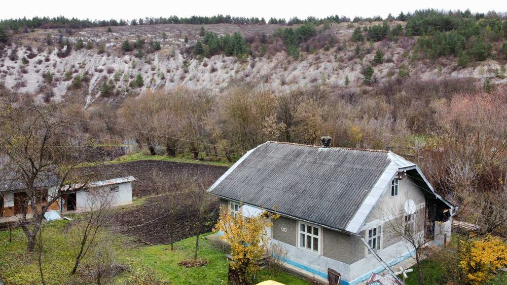 Продаж будинку 89м2, діл 20 сот, газ,світло,річка,гори,гараж,Гарасимів