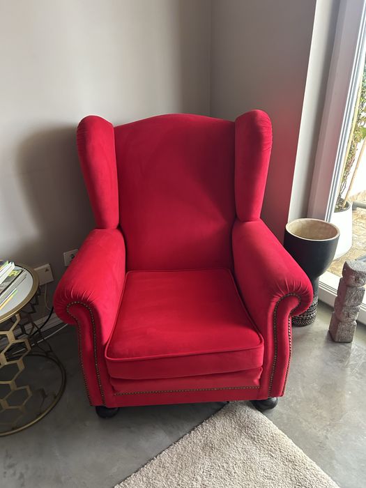 Poltronas veludo encarnado novas