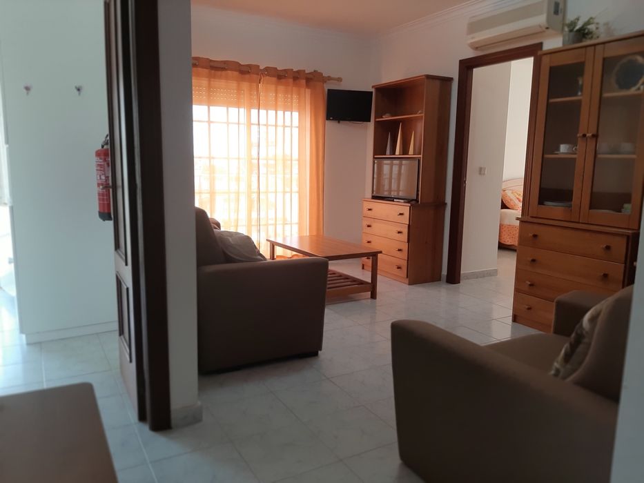 Agradável apartamento Monte Gordo Vista Mar juntinho á praia,