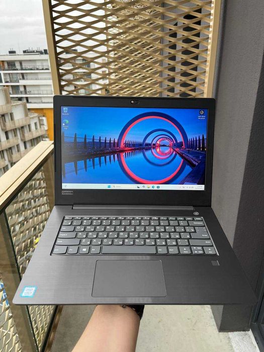 Okazja! Lenovo V330 i5 8GB 256SSD CyrylicaKlaw Office2021 Rok Gwar