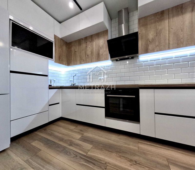 Продам уютную и стильную  2к квартиру ЖК  "Пролисок" ! 65м2 (22020)