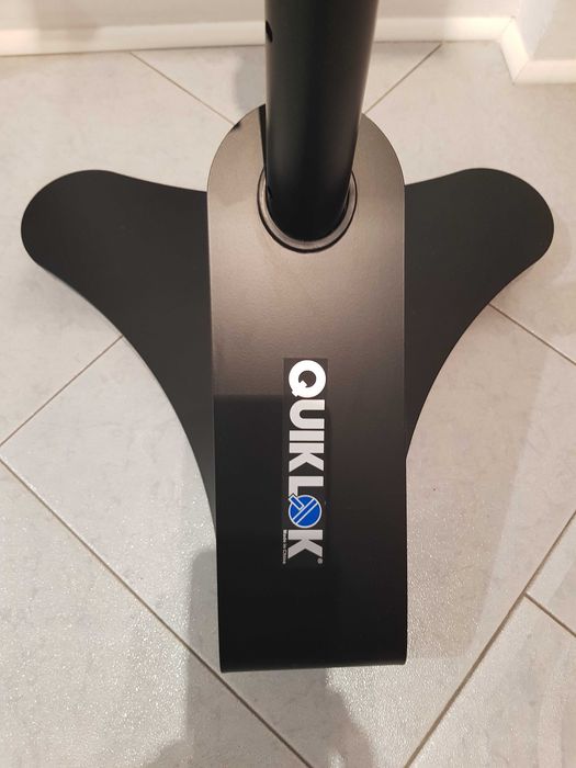 Стійка для студійних моніторів QuikLok BS 402