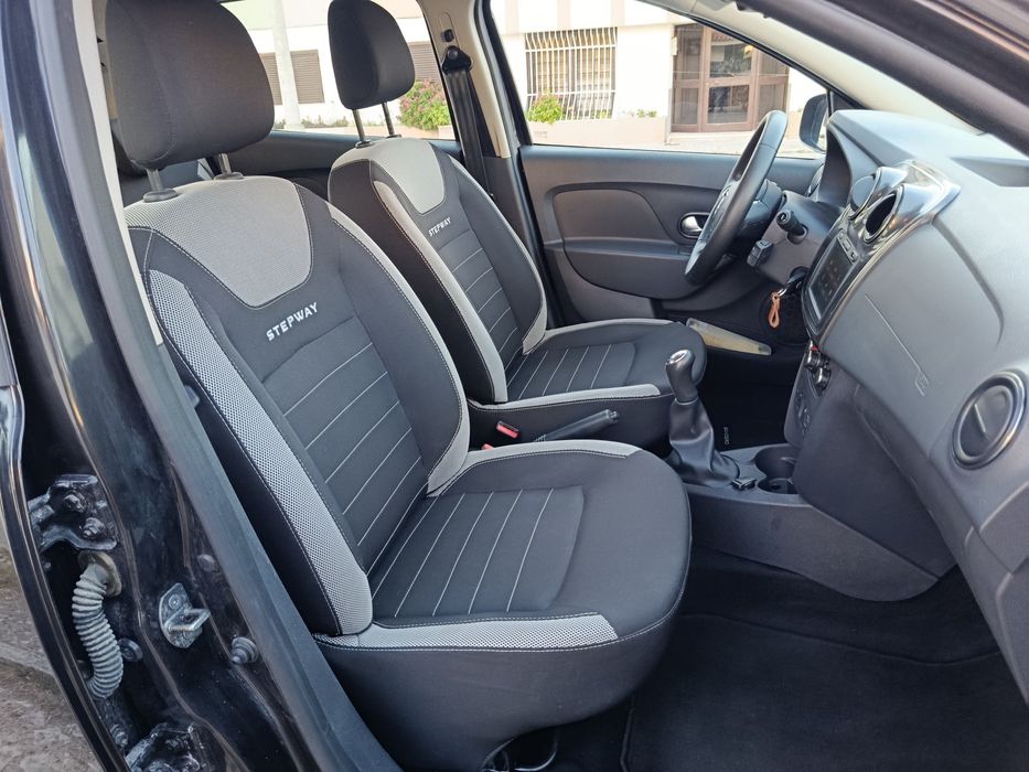 Dacia Sandero Stepway 7800 Km