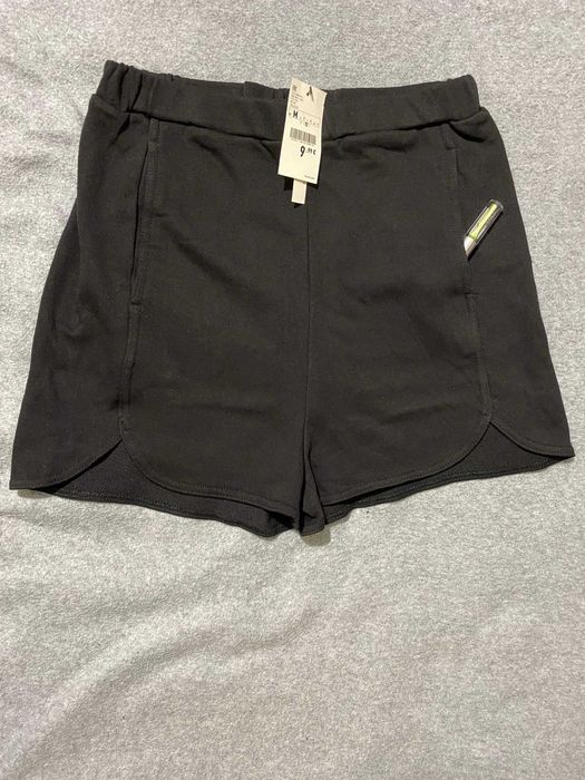 Шорти чорні трикотаж карманами спортивні короткі виріз бавовна стрейч