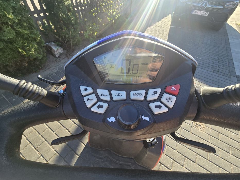 Skuter czterokołowy kymco