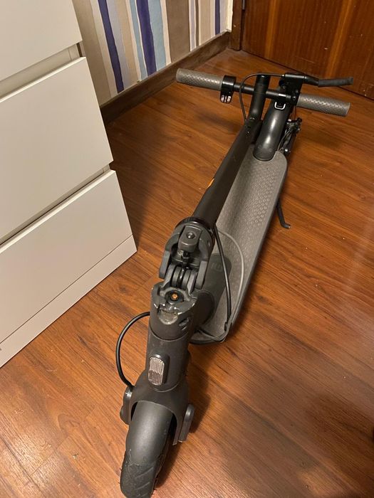 Trotinete eletrica xiomi s2 em bom estado