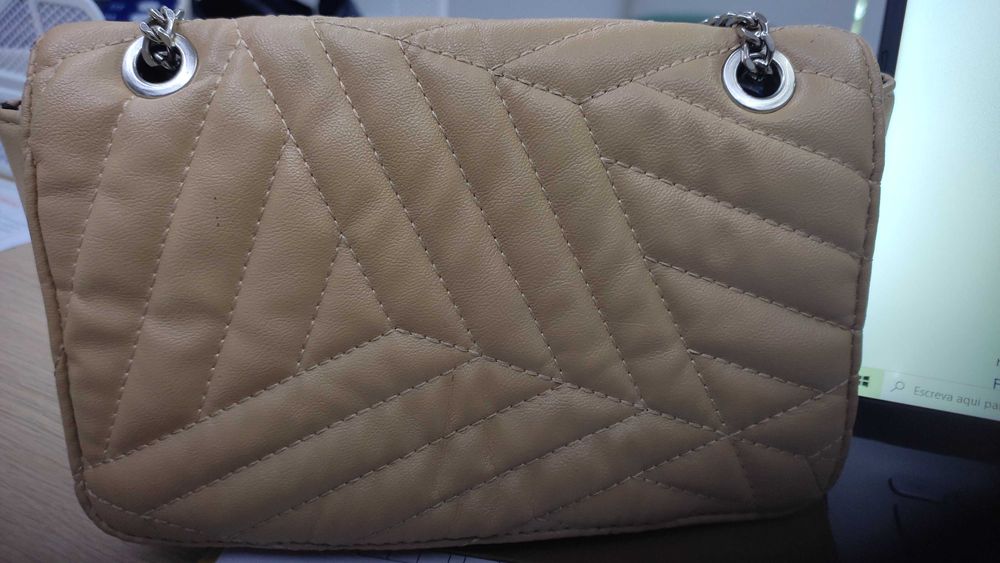 Mala Pull & Bear64738486926083122