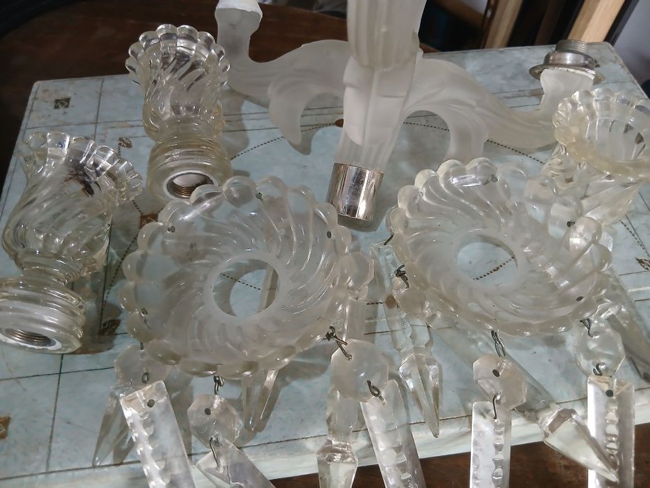 Candeeiros em peças