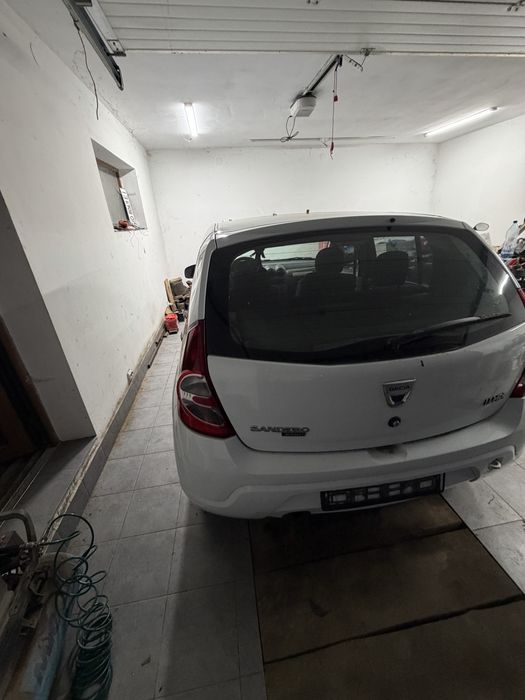 Розбірка Renault-Dacia Sandero1 Сандеро1 1.2 16v бензин(D4F734) КПП JH3077
