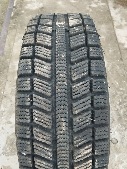 Комплект зимових шин разом з дисками Belshina Бел-188 175/70 R13 .