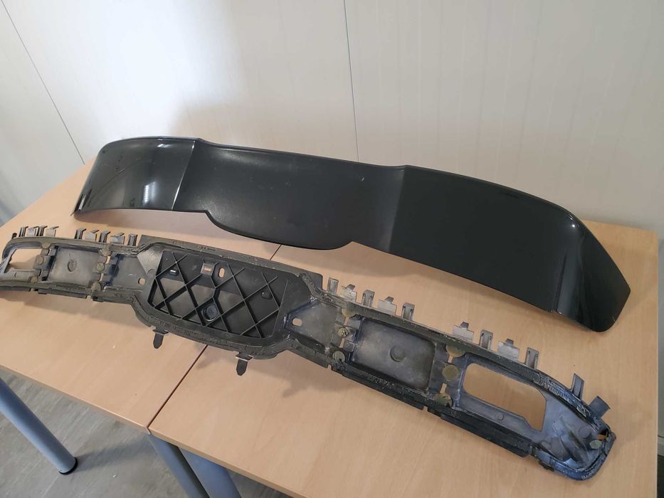 Aileron/Spoiler Peugeot 208 capa