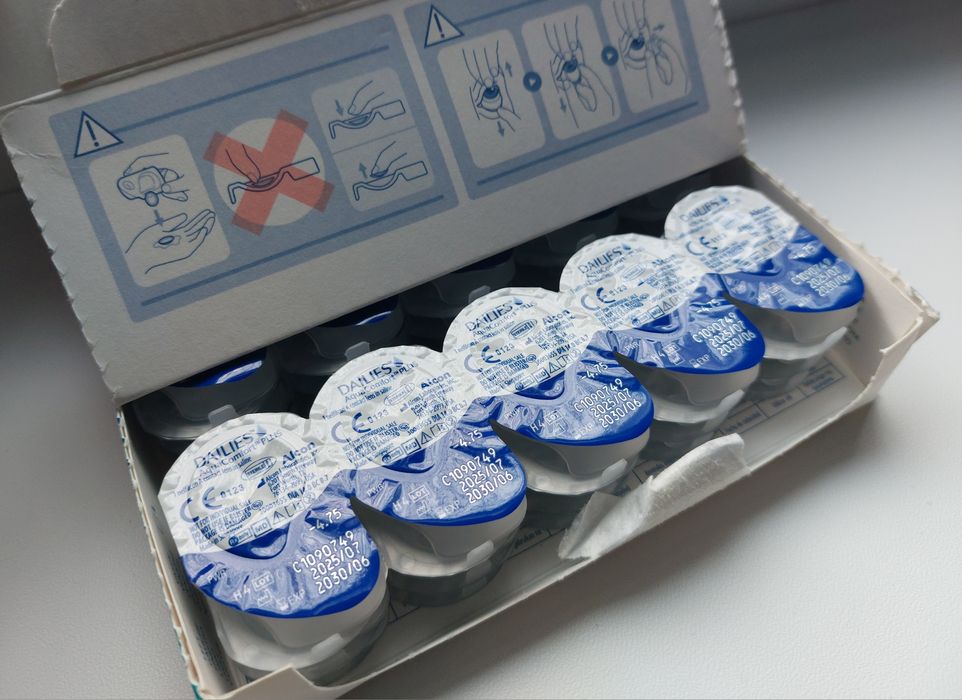 Контактные линзы Dailies AquaComfort Plus (PWR -4.75), 90 шт, новые