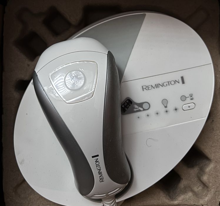 Продам фотоепілятор б/у в чудовому стані Remington i-LIGHT IPL6780