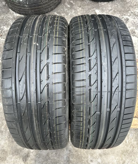 Шини 235 45 19 95W Bridgestone Potenza S001 пара