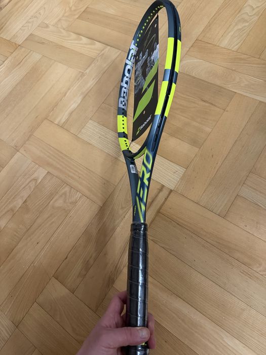 Нова ракетка Babolat Pure Aero Gen-9  300g. (N3)+струна