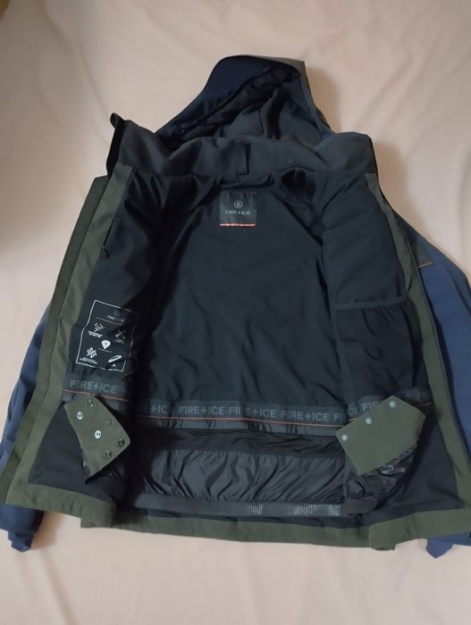 Куртка фірми BOGNER