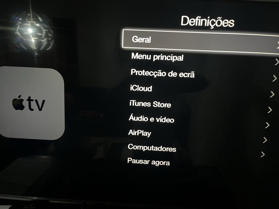 Apple tv com comando