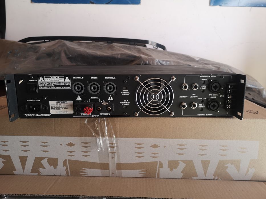 Усілітель кінцевик CREST AUDIO  CPX 2600   2x900ват