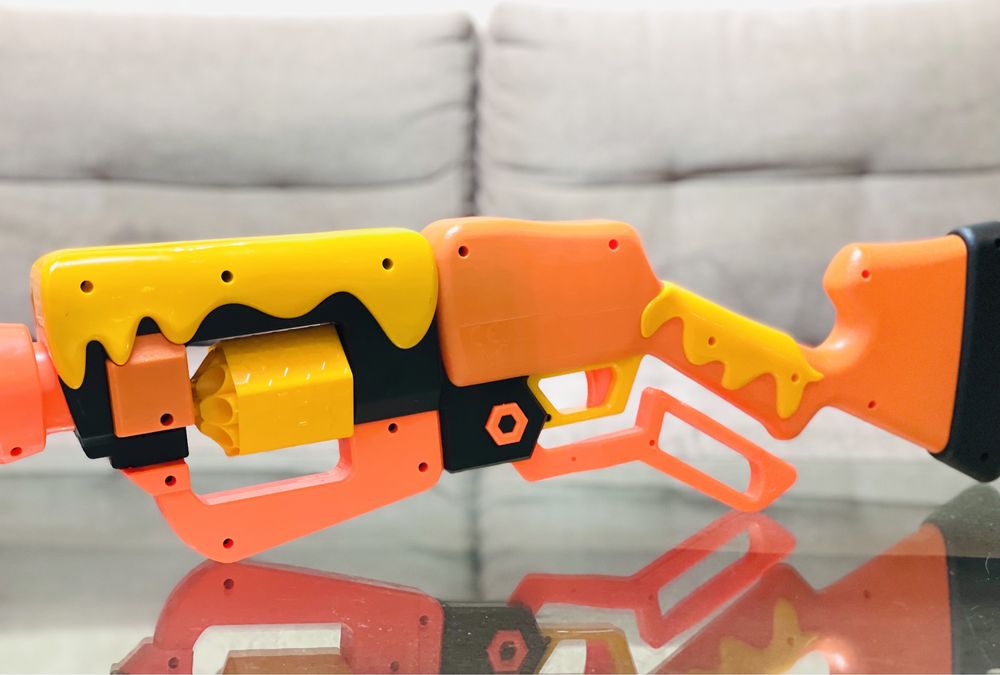 Игрушечное оружие Hasbro Nerf Roblox Adopt Me Bees F2486