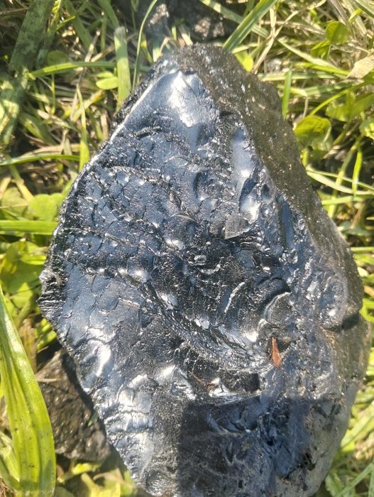 Битум ,смола ,кусками