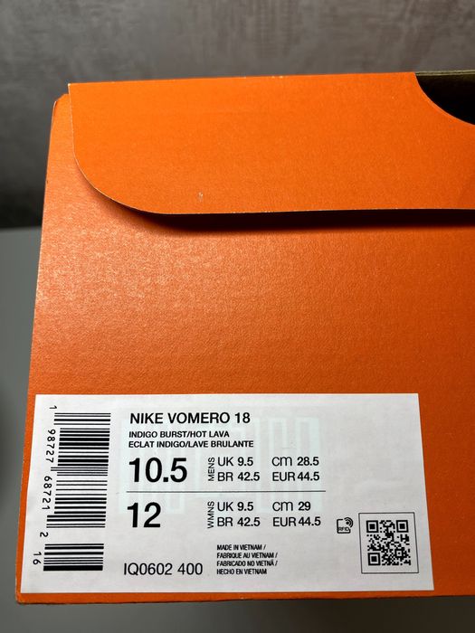 Чоловічі кросівки Nike Vomero 18, розмір EU 44.5 / 28.5 см