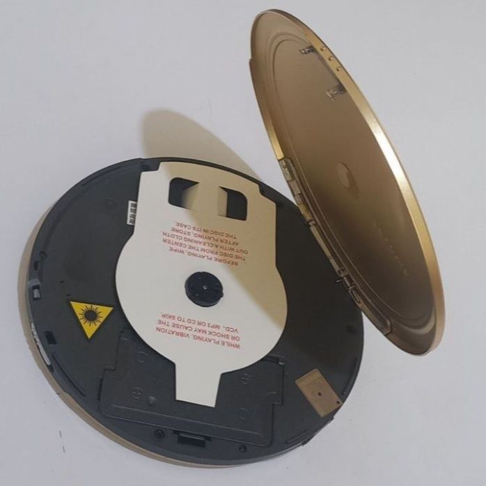 ретро CD-плеєр GOLDYIP CMV-366