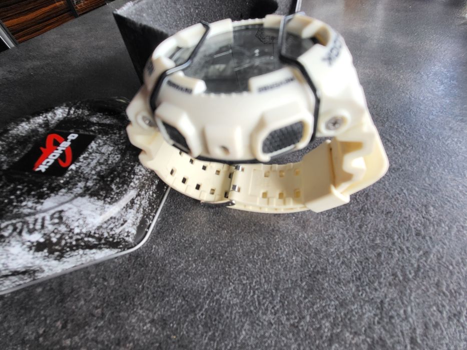 Casio G-shock 100 CM