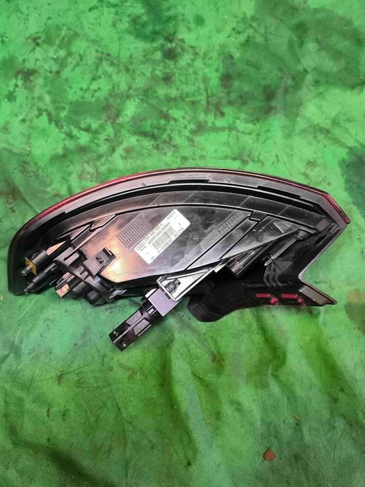 Farolim Esquerdo AUDI A3 Sportback 8V4945095C (OEM) | 81080102 (OEM)