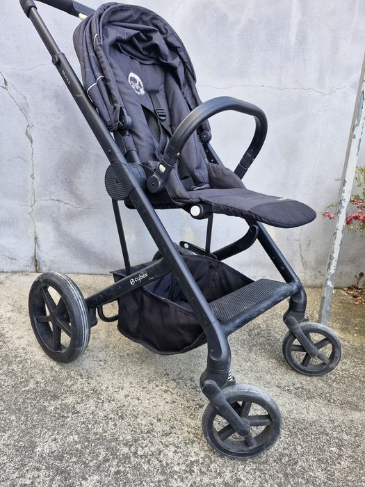 Carrinho bebé  marca cybex