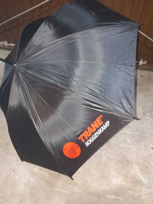 Parasolka czarna wzmocniona