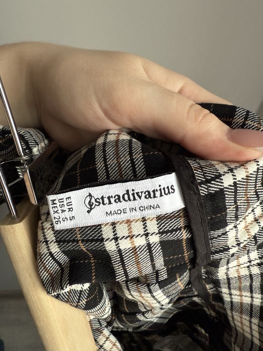 Спідниця Stradivarius