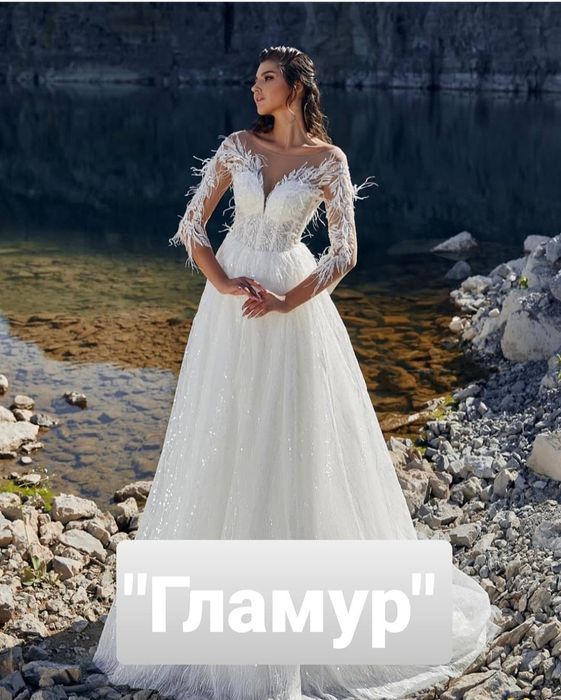 Продам нові весільні плаття