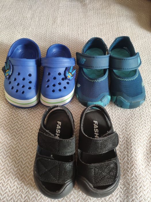 Дитяче взуття. Сандалі.
