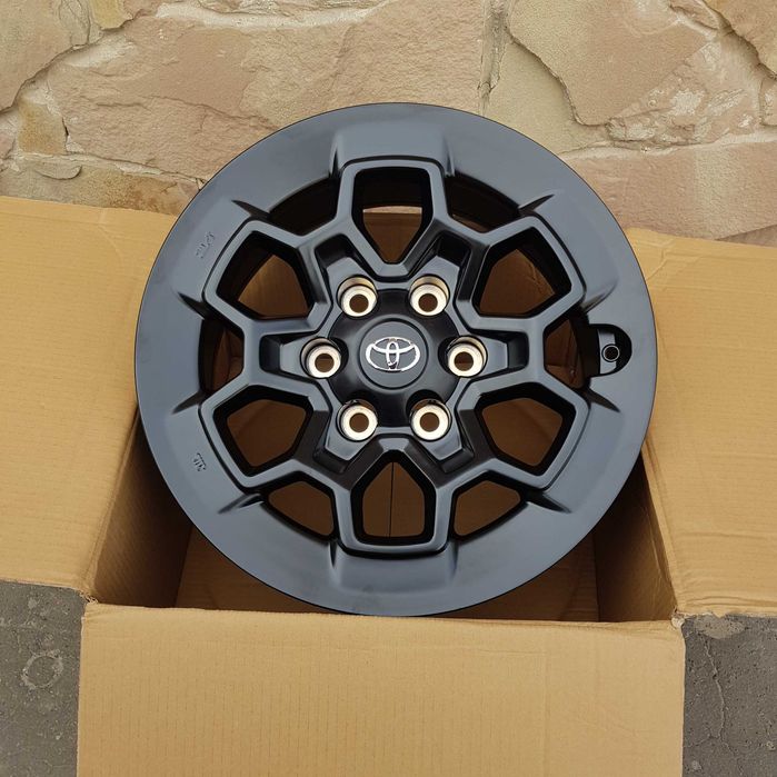 Диски Toyota НОВІ R17 6x139.7 Land Cruiser Prado 120 150 Mitsubishi Pajero L200