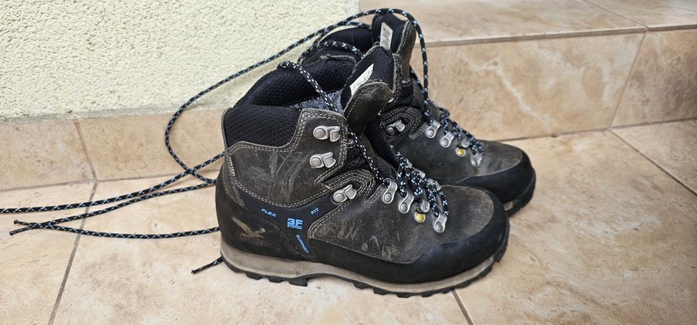Salewa MTN Trainer GTX buty trekkingowe rozmiar 38 wkładka 24cm używane
