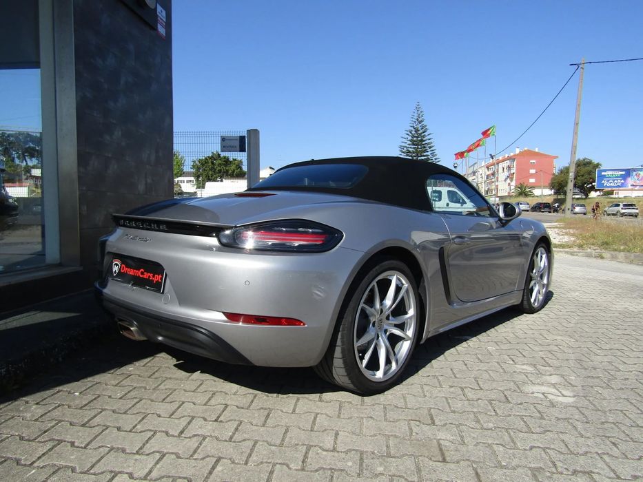 Porsche 718 Boxster 2.0T
