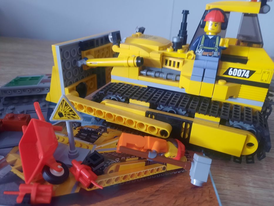 Klocki lego spychacz 60077