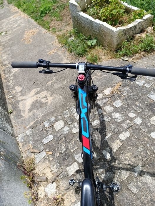 Bicicleta full carbono