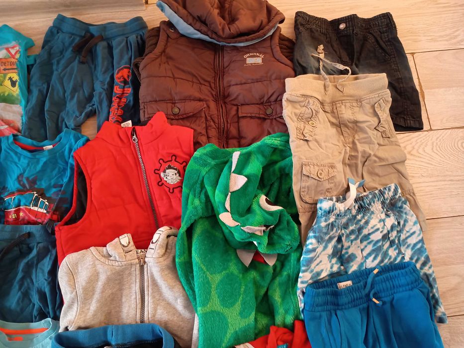 Paka 98/104 ponad 40 szt plus buty