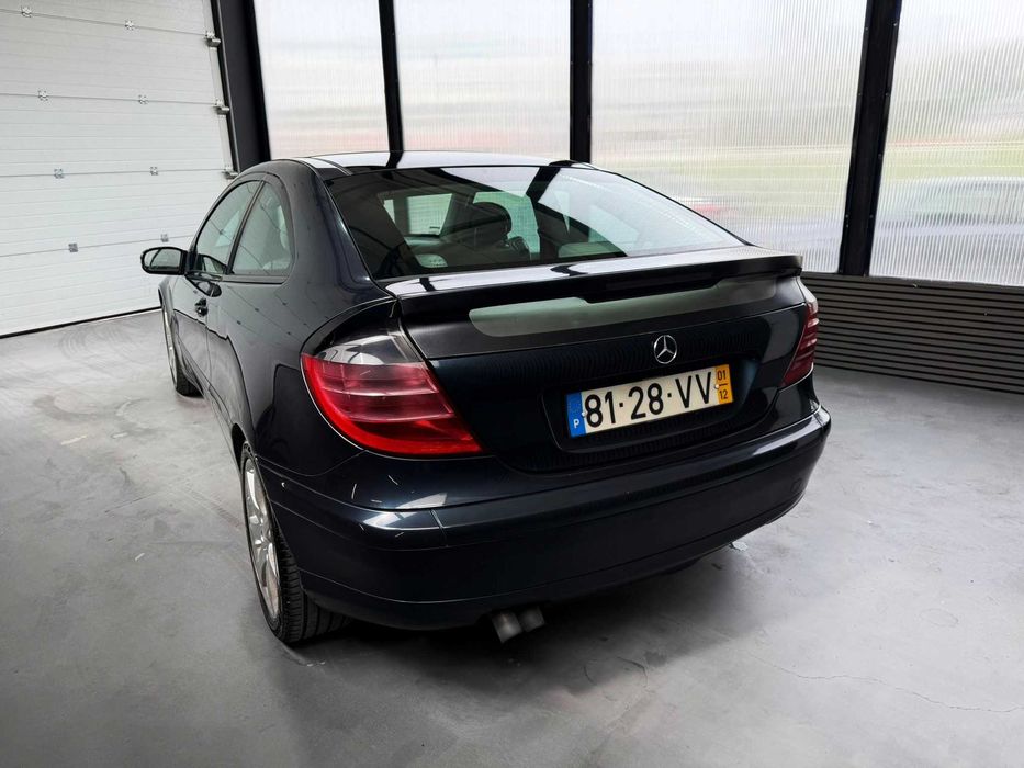 Mercedes-Benz C220