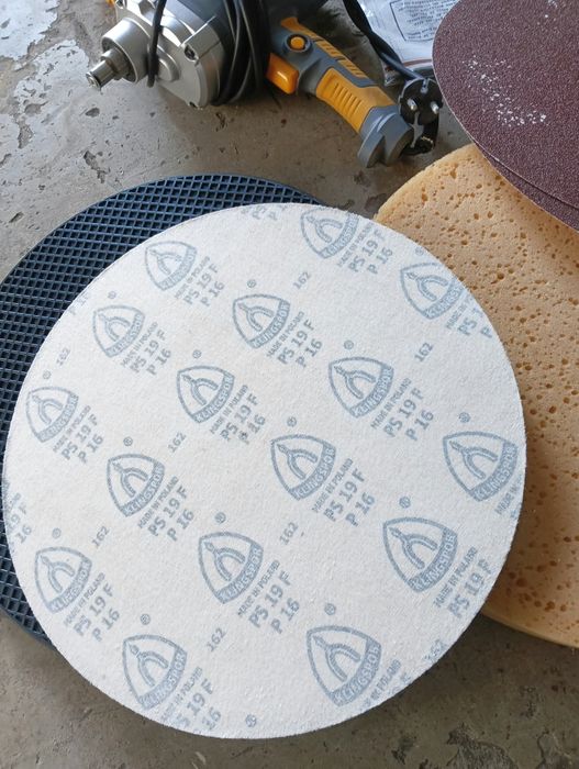 Zacieraczka do tynków gładzi styropianu  370 mm 750 W