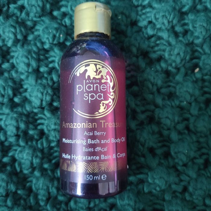 Avon SPA olejek do ciała z jagodami Acai