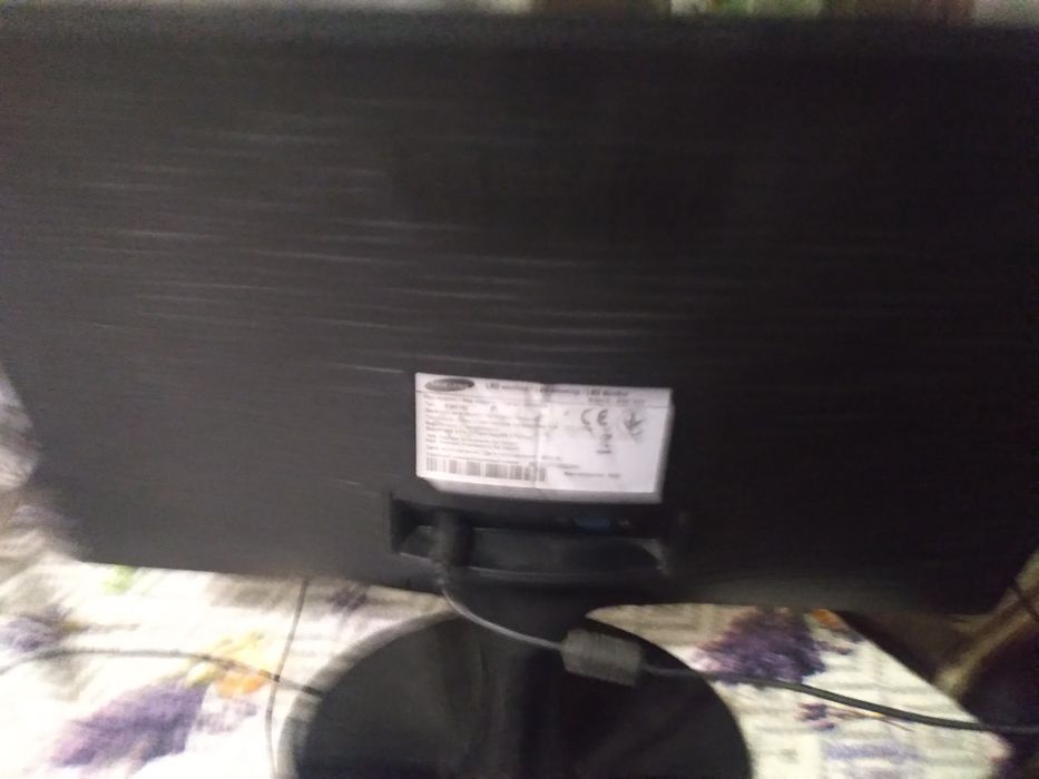 Монітор самсунг в гарному стані